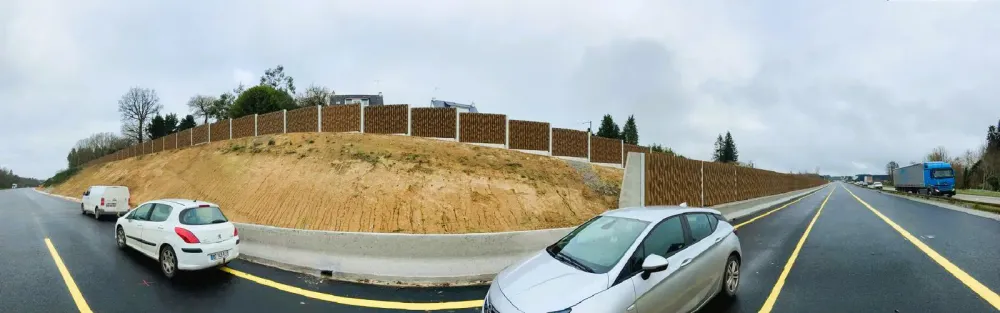 Mur anti bruits à Hénon